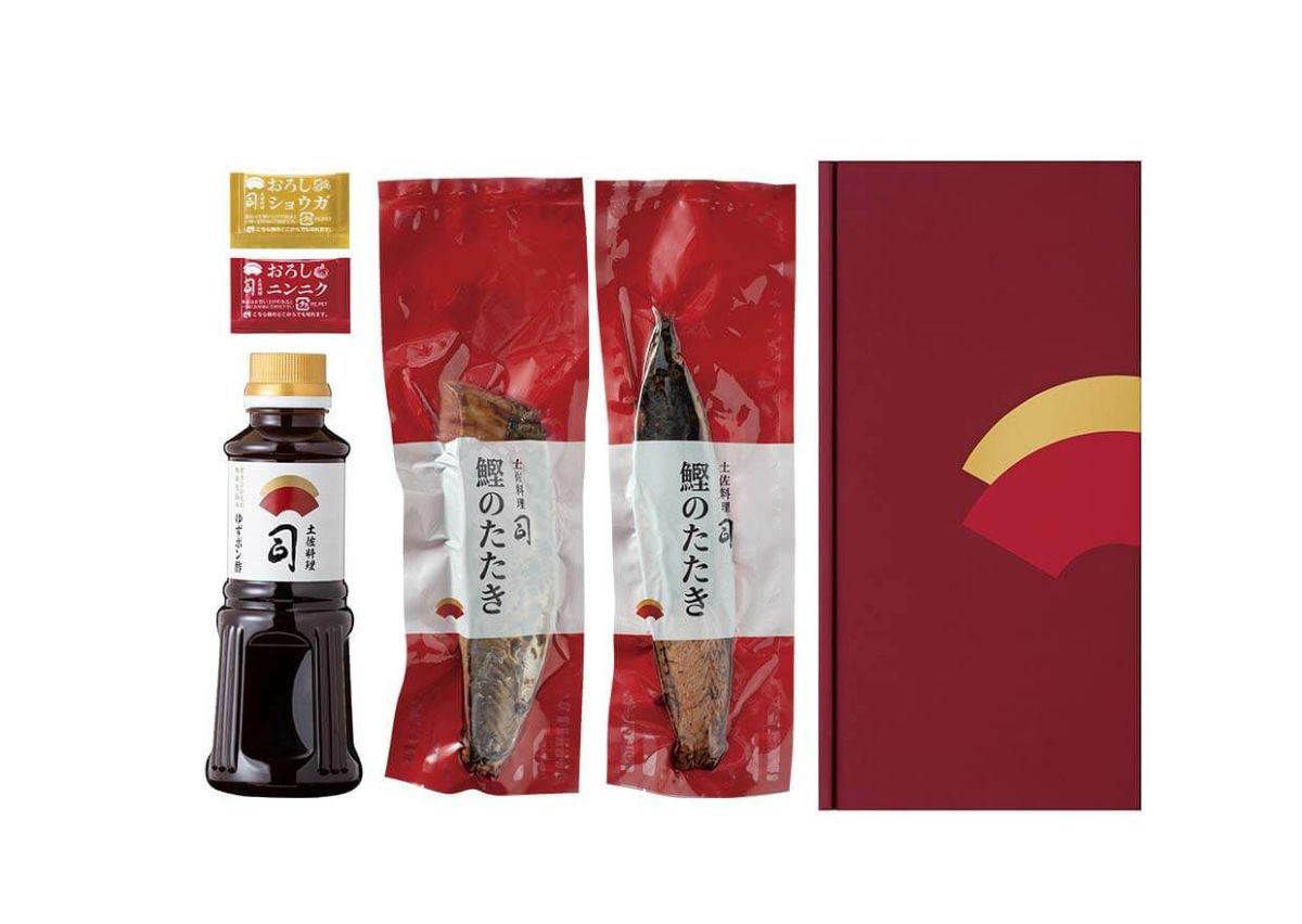 土佐料理 司 「鰹のたたき 2本入り(4~6人前)」かつおのたたき カツオのたたき 高知 冷凍 一本釣り タタキ 戻り鰹 炭火焼【カニ・鮮魚・魚介類】