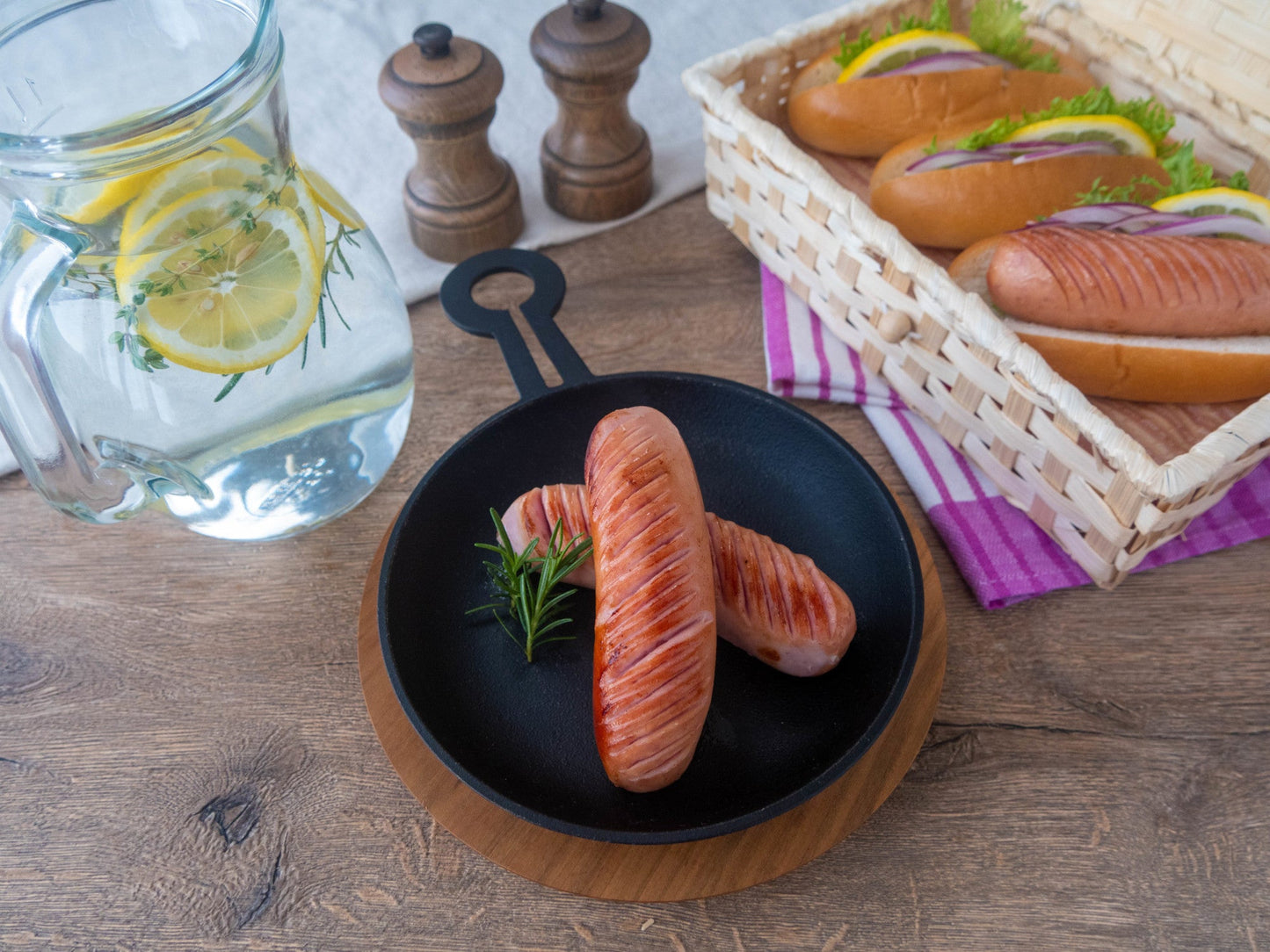 【送料無料】鹿児島黒豚ハムセット