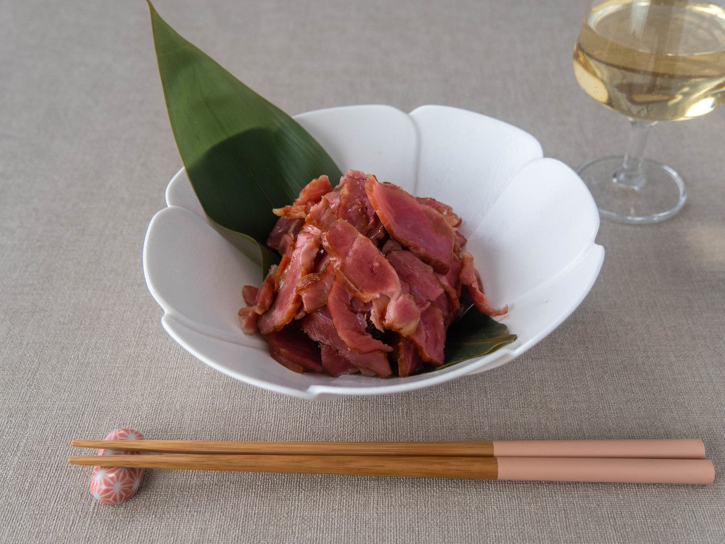 鹿児島産黒豚のコメカミベーコン 「よかにせトン」 少量タイプ