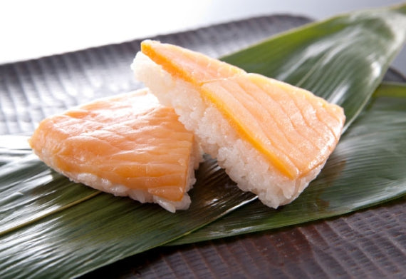 ます寿し 2段重 | 47CLUB – 名産・特産品・ご当地グルメのお