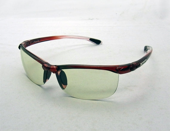 眼鏡の街<福井県鯖江市>で生まれた「オールシーズンサングラス:101」【送料込】【2023逸品定期便第6便】