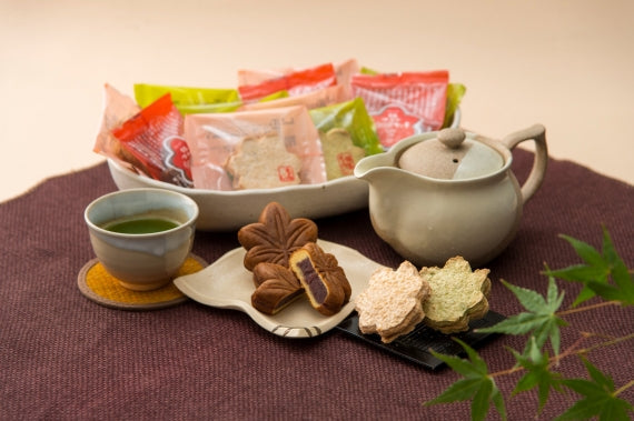 もみじおぼろダックワーズ ・広島もみじケーキ詰合せ | 47CLUB