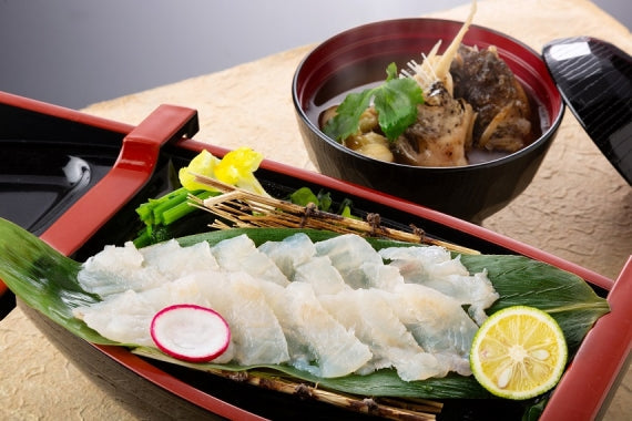 おこぜの昆布締め、アラの赤出汁付(2人前)