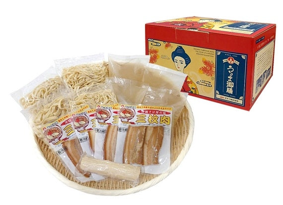 ちゅるっと食感のちぢれ麺 沖縄そば4食入り「ちゅるそば」(味付けソーキ2個、味付け三枚肉2個、かまぼこ、麺、スープ付き【送料無料】