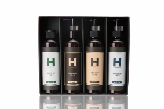 ~ 京都の老舗理美容室が開発!ギフトボックス入 SHAMPOO / CONDITIONER /  SHOWER GEL/WATER CREAM1899 KYOTO 各250ml 4本セット
