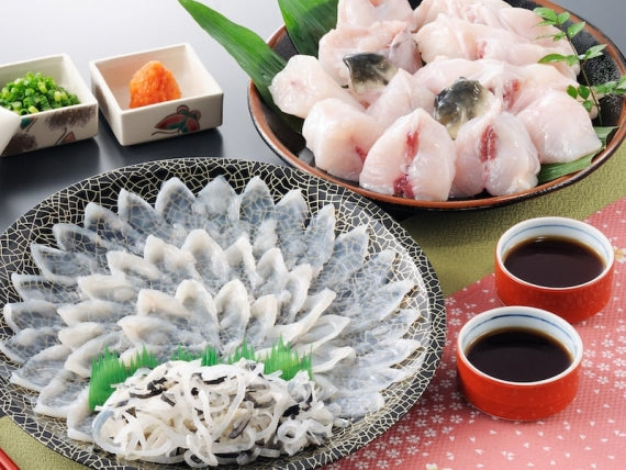 お歳暮 ギフト 【送料無料】とらふぐ刺身とふぐちりセット(4-5人前)