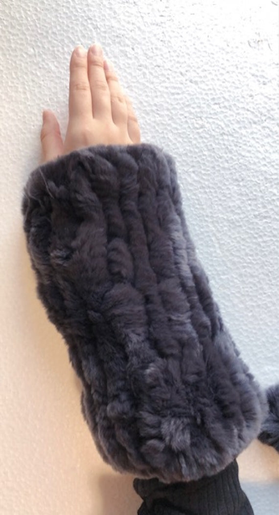 レッキスラビットファー*アームウォーマーにもなるレッグウォーマー02.ダークグレー