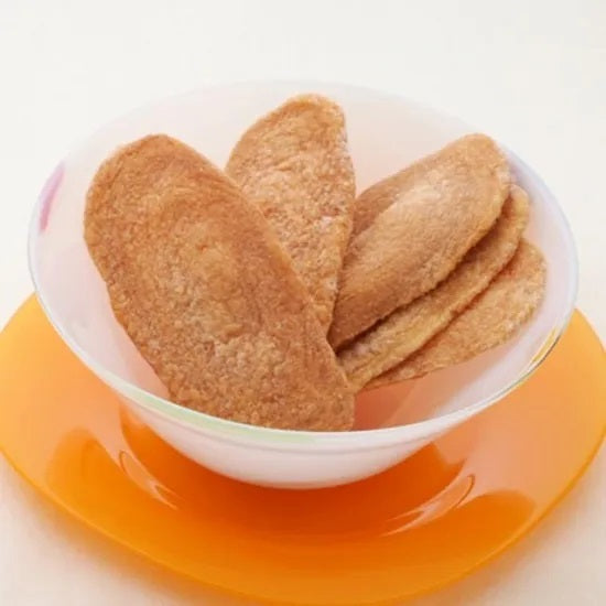 一枚一枚、ていねいに手作りで焼き上げます。和菓子屋の【リーフパイ】《10枚入り》