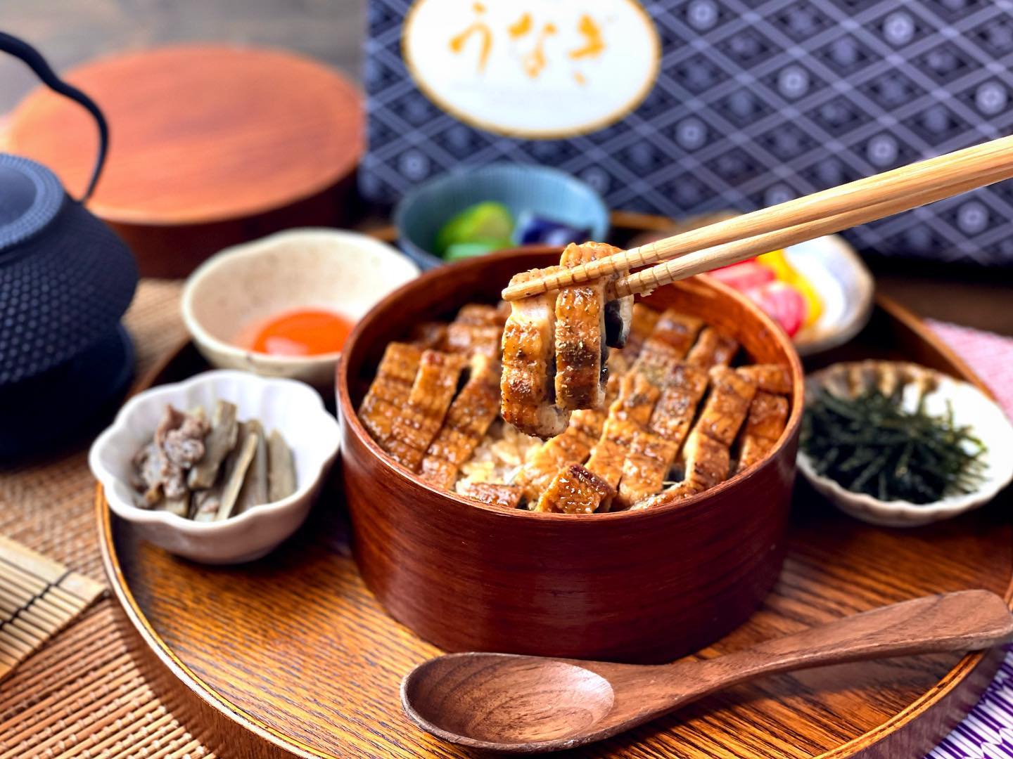 鹿児島県産うなぎ蒲焼 特大2尾(送料込み)