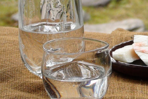 巌瀬 純米吟醸 1.8リットル