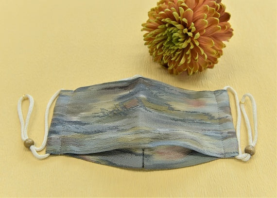 繭子のマスク(グレー)