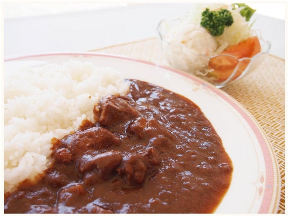 奥美濃古地鶏カレーセット(黒カレー2個・手羽先やわ煮カレー2個