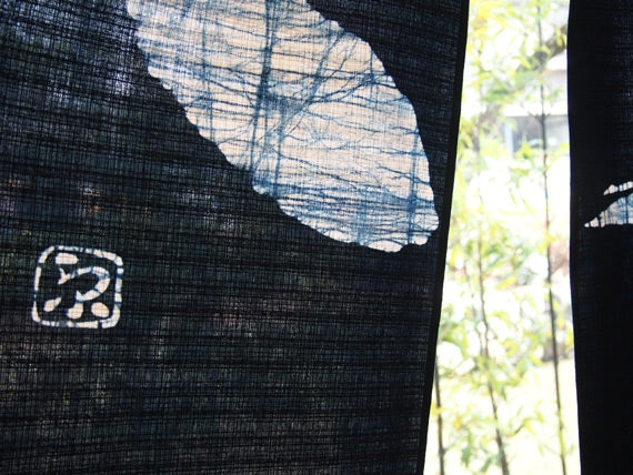 【のれん(暖簾)】円のれん全9色(青)和風モダンで洋室にも合う、暖簾。ナチュラルな色も。日本製 のれん 暖簾 ギフトにも!【日本ギフト大賞2017】