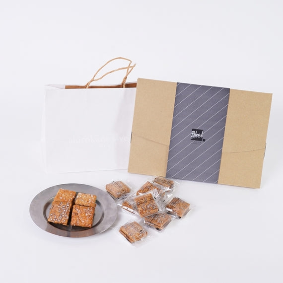 【全国一律 送料無料】BLOCK BLOCK TOKYO Basque Burnt Cheese Cockie(caramel) バスクチーズクッキー(キャラメル)8個入り