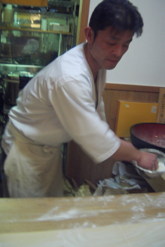 【送料込み】新パッケージ(桜)「常陸秋そば」そば屋の手打ちそば(6人前)