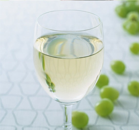 シャインマスカットワイン(甘口)750㎖【地域限定送料込】