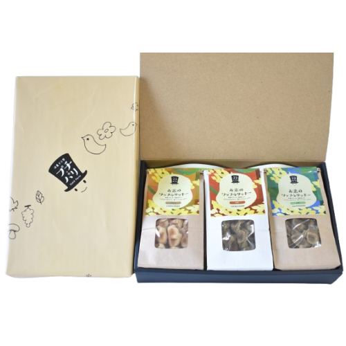 宮崎県産お米のワッフルクッキーセット4種6個入り【お歳暮】【洋菓子工房プチパリ】【宮崎てげうま】