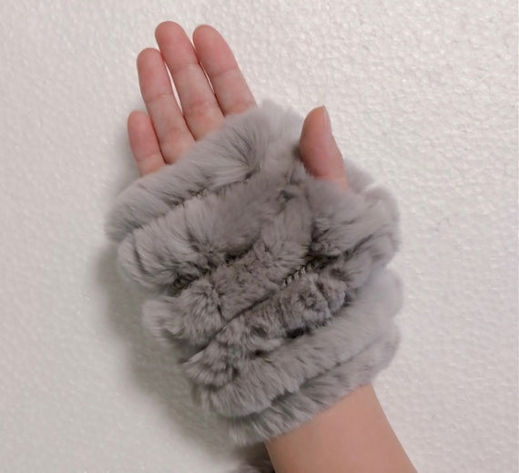 レッキスラビット手袋にもなるカフス 03.ライトグレー