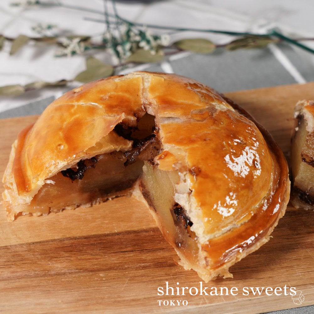 shirokane sweets TOKYO りんごの酸味と甘味を楽しむプレミアム白金アップルパイ(ショコラ)/premium Apple Pie shirokane style/白金スイーツ(シロカネスイーツ)