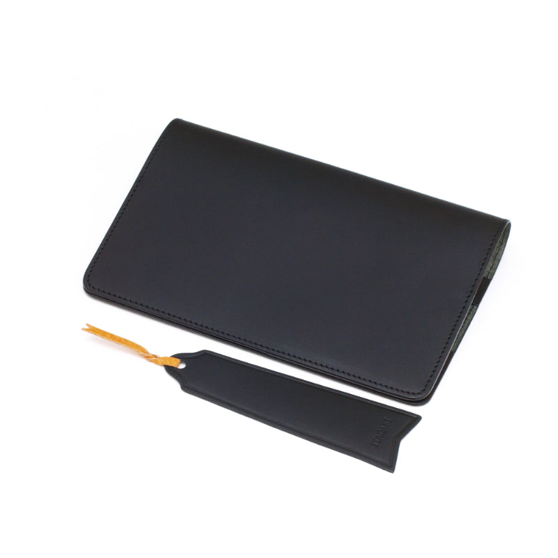 E605　ブックカバー新書