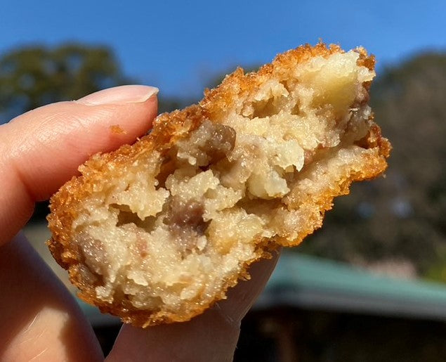【母の日グルメ】知多牛コロッケ１２個セット（３個×４パック）【冷凍便・送料無料】