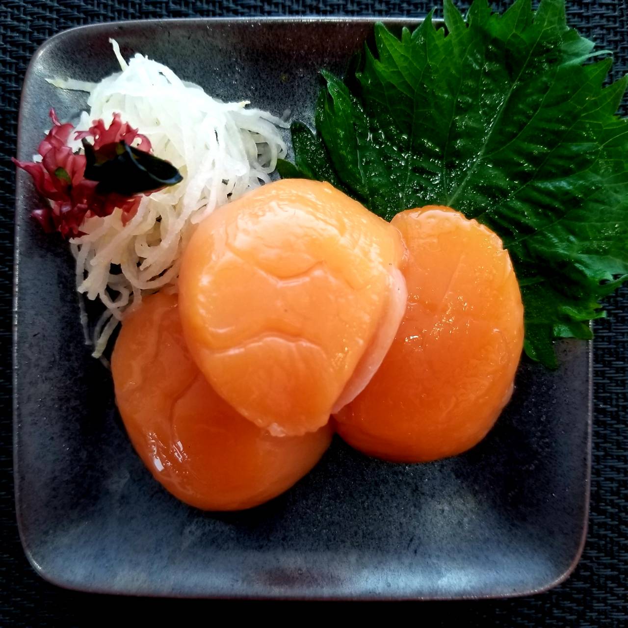 海鮮美味6点セット（ズワイガニ・紅鮭ハラス・帆立(紅玉)・天使のエビ・いかそうめん・松前漬)　送料無料※沖縄は別途【ご贈答】
