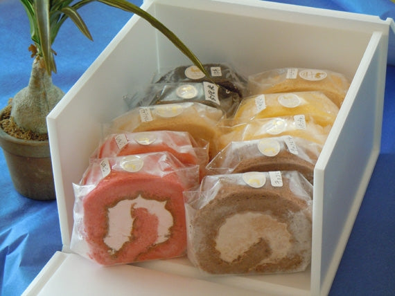 ロールケーキ – 名産・特産品・ご当地グルメのお取り寄せ・通販
