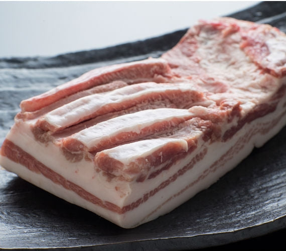 早池峰（はやちね）三元豚バラブロック【岩手県産豚肉】 【角煮用】
