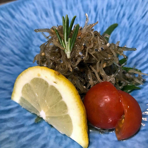 家飲みにぴったり！クセになります。広島・音戸のちりめんアヒージョ