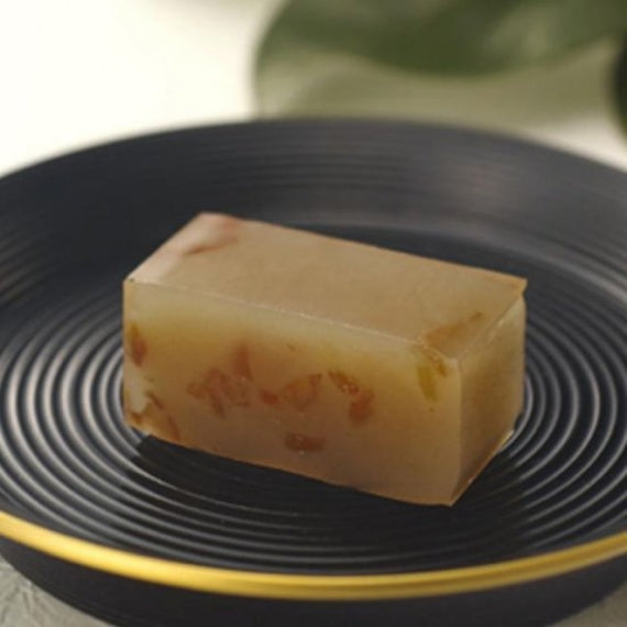 「ザ・広島ブランド 味わいの一品」【柿羊羹 祇園坊 大 (約550g)  化粧箱入 2棹】