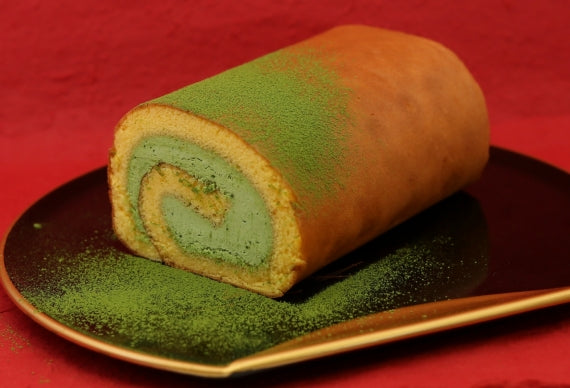 ★初回限定★伊勢濃抹茶ロールケーキ・伊勢棒焙じロールケーキ2本詰め★送料込み★ ※北海道・沖縄・離島を除く