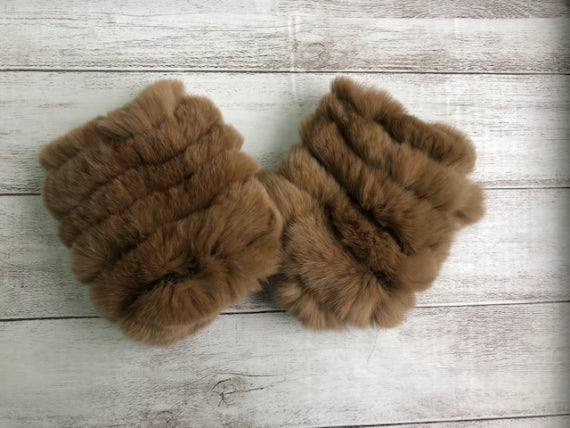 レッキスラビット手袋にもなるカフス　０１．ナチュラルブラウン