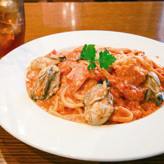 【大粒カキゴロゴロ】カキとクリームチーズの濃厚トマトソース＆生パスタ