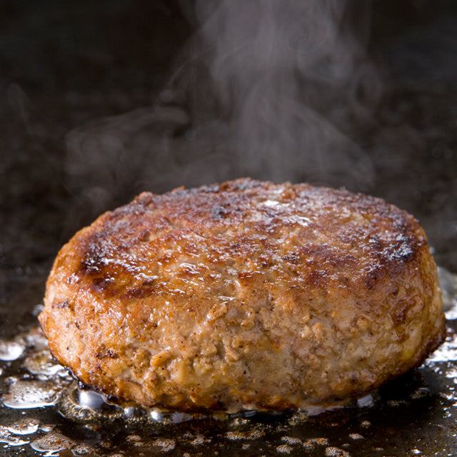 ◆送料無料◆近江牛専門店の絶品ハンバーグステーキ4個セット　ハンバーグソース付き《冷凍便》