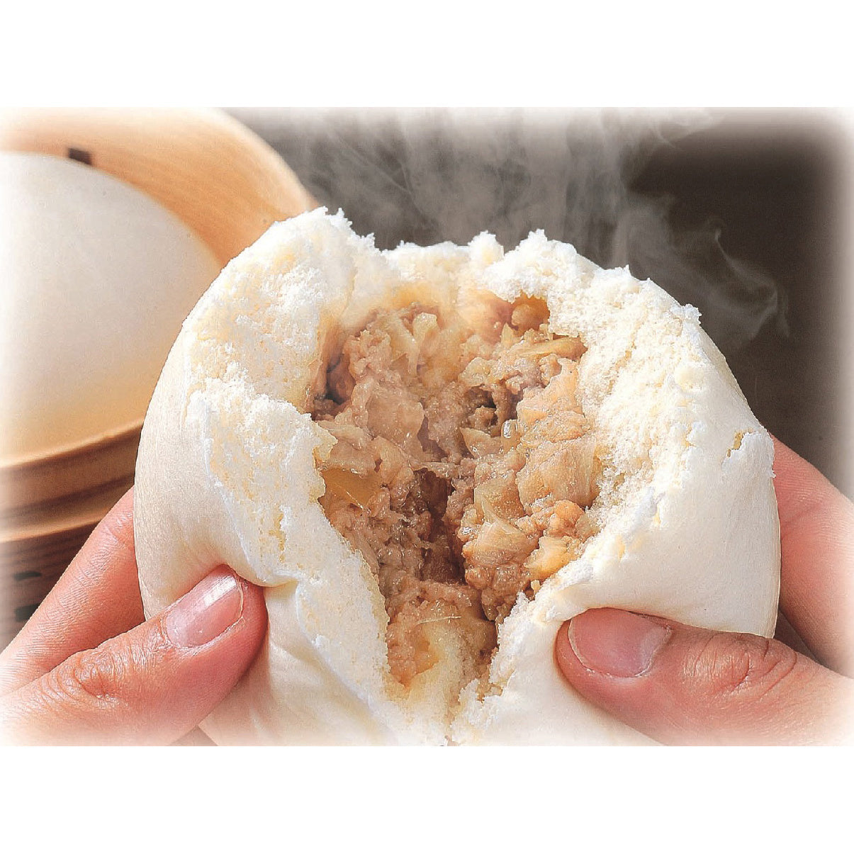 【冷凍便 送料込み】土佐と讃岐の味自慢セット（肉しゅうまいと具だくさん豚まん＆さぬき骨付鶏）ギフト　/コラボ　/肉しゅうまい　/豚まん　/骨付鶏　/簡単調理　/冷凍