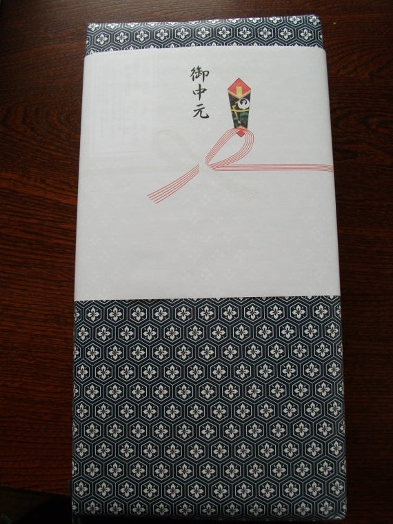 ギフト用包装【送料込み】桜パッケージ「常陸秋そば」そば屋の手打ちそば(6人前)※包装紙は紺・ピンクから選べます。熨斗対応致します。
