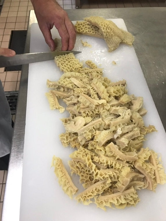 ※北海道配送不可※　　ハチノスのトマト煮込みグラタン（トリッパ）【2個以上送料無料】