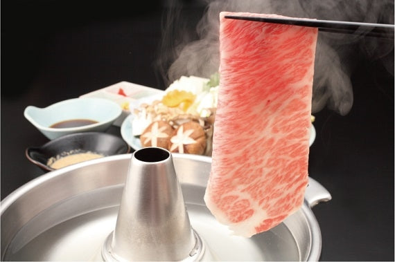 【近江牛の牝牛専門店】特上しゃぶしゃぶ用600g   ぽん酢付き（北海道・沖縄送料別途880円）【お中元】　