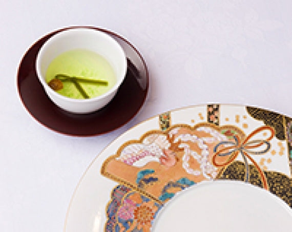 吉兆招福 【大福茶】 平缶入（かりがね3ｇ×5袋 / 福梅・福昆布 各５個）