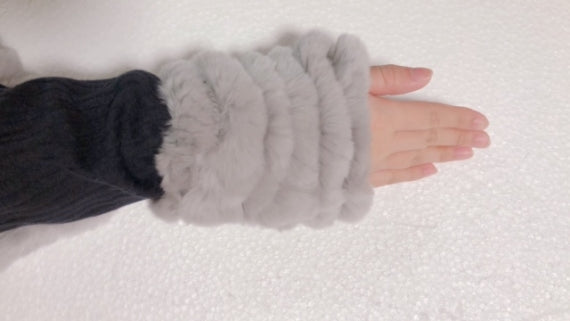 レッキスラビット手袋にもなるカフス　０３．ライトグレー