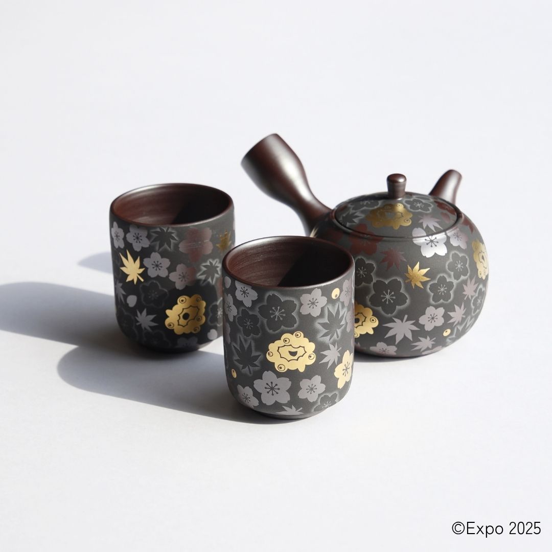 【予約商品】EXPO2025 ミャクミャク  萬古焼 金彩茶器 YNC/071