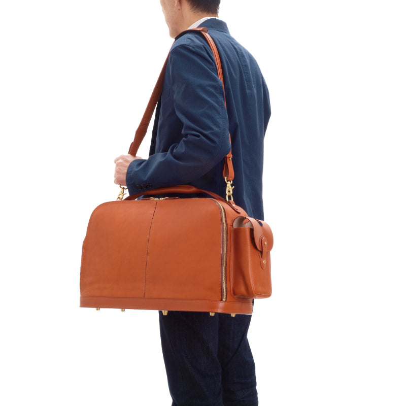 いたがき ボストンバッグ M507S カーフ キャメル 南京錠 いたがき ボストンバッグ M507S カーフ キャメル 南京錠 ボストン