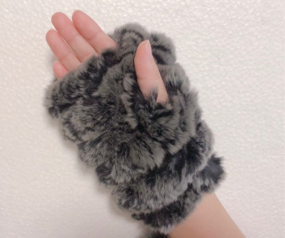 レッキスラビット手袋にもなるカフス　０５．ブラックミックス