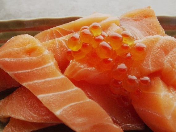 【稀少商品】秋鮭の産地で作った「塩いくら」200ｇ★昔ながらの製法！うす塩で！★ラスト２個です！