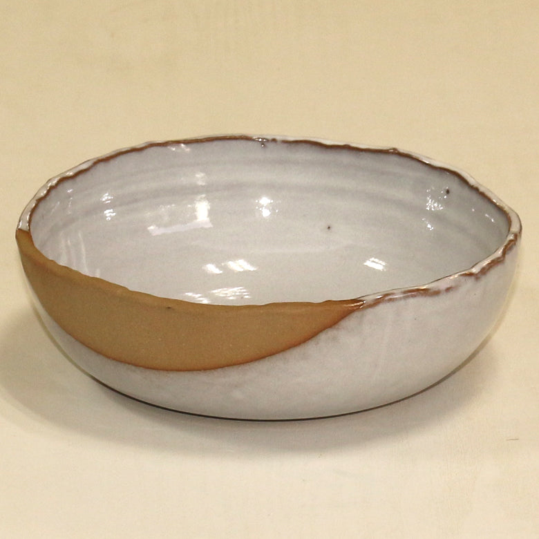中鉢 白