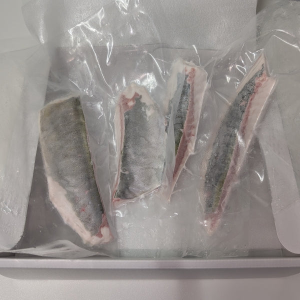 お刺身　冷凍シマアジ柵パック総量400g入!!　訳あり価格！！