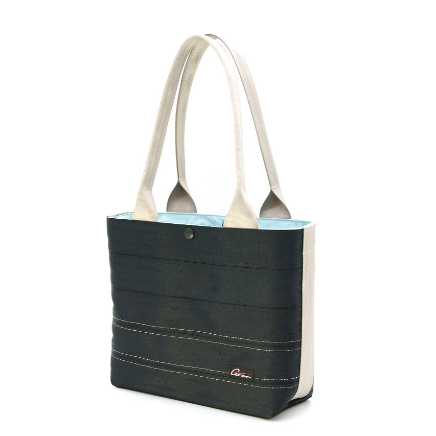 トートバッグ【Mサイズ】収納口３０ｃｍ 高さ 約２５ｃｍ×横２５ｃｍ×マチ１０ｃｍ 持手長さ５５ｃｍ 重さ５００ｇ