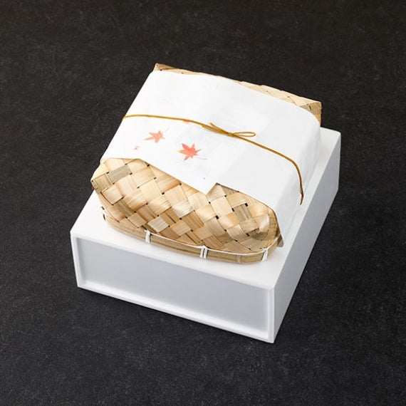 名物 活鶏水煮　華　4人前