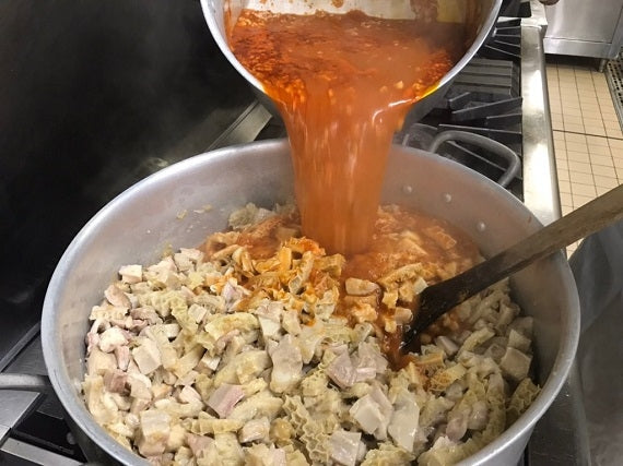 ※配送先　北海道限定※　　ハチノスのトマト煮込みグラタン（トリッパ）【10,000円以上送料無料】秋の大感謝祭！！『ソースのいらないハンバーグ200ｇ』を2個サービスいたします（2025年11月7日まで）