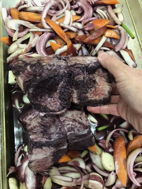 ※配送先　北海道限定※　　黒毛和牛の黒ビール煮【10,000円以上送料無料】秋の大感謝祭！！『ソースのいらないハンバーグ200ｇ』を2個サービスいたします（2025年11月7日まで）